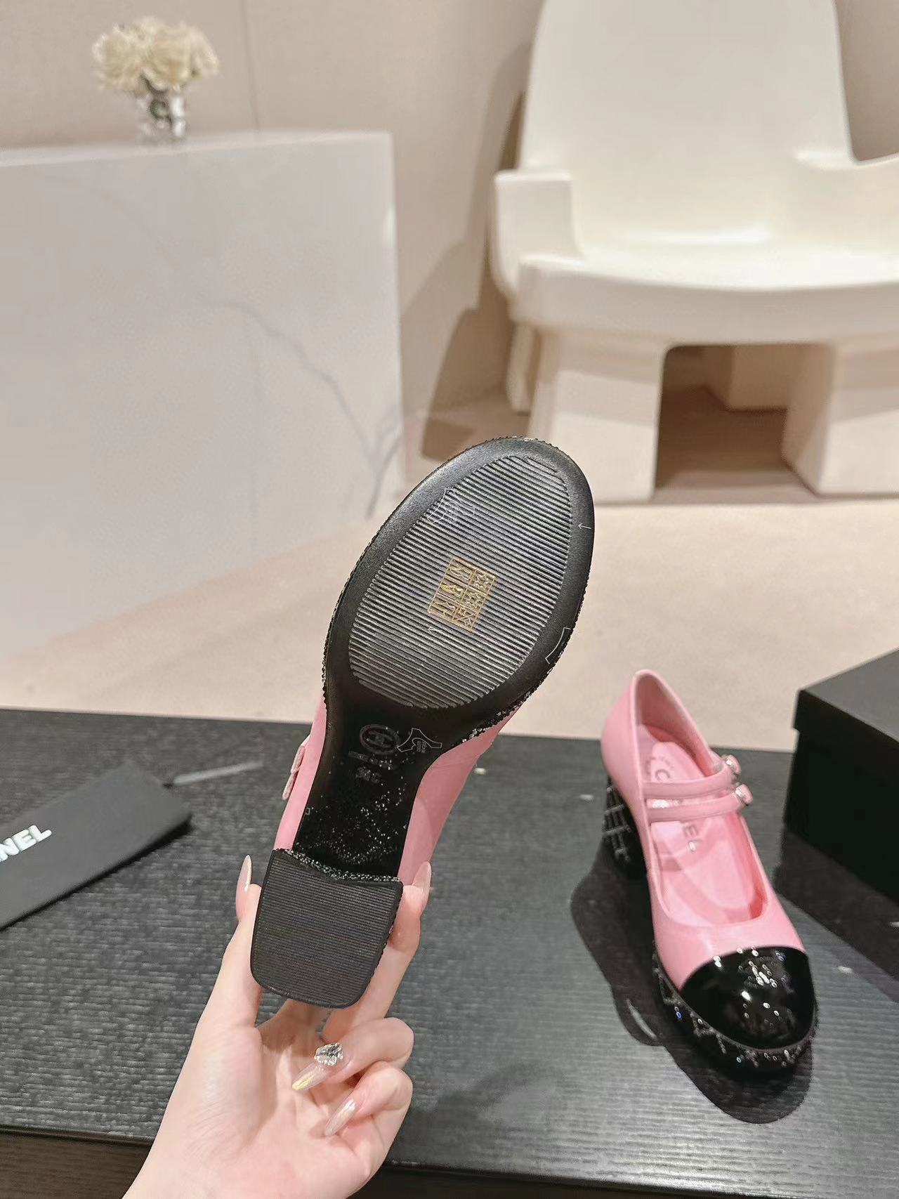 CHANE1 高品質ダイヤモンド散りばめハイヒール【50％割引+送料無料】