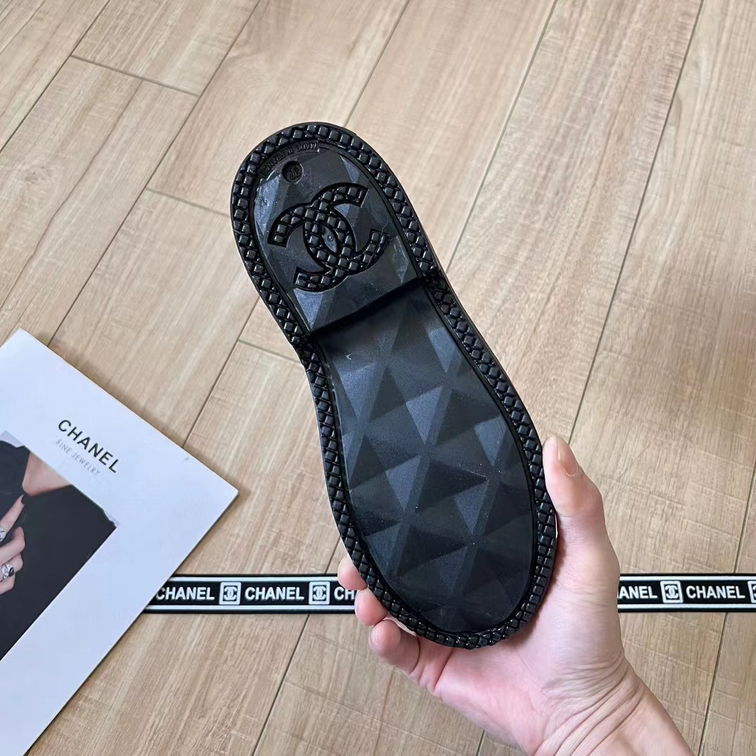 CHANE1 ダブルCロゴレインブーツ【50％割引+送料無料】