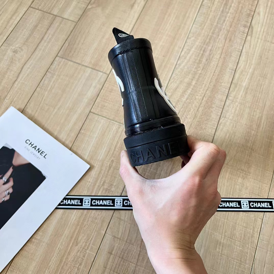 CHANE1 ダブルCロゴレインブーツ【50％割引+送料無料】