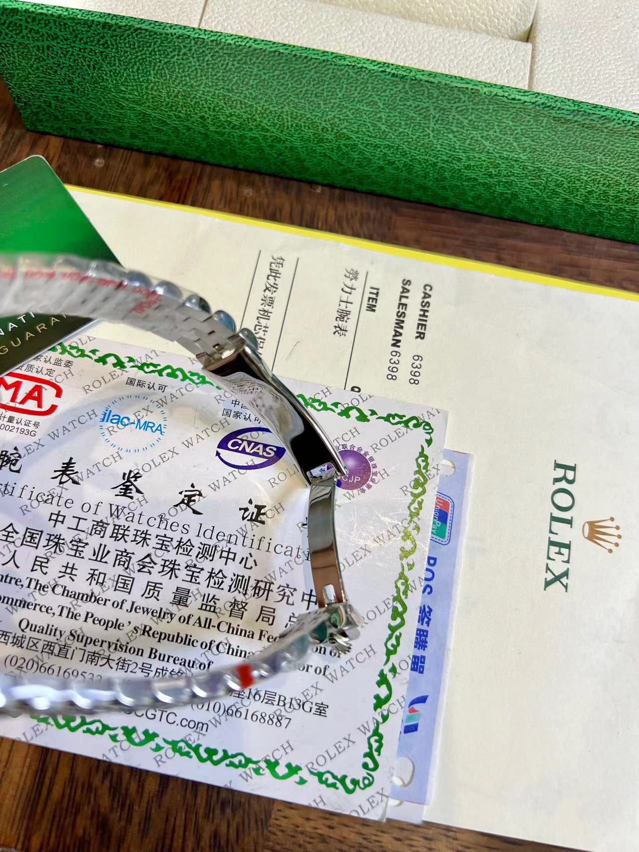 RO1EX スチールバンドのレディース腕時計【50％割引+送料無料】