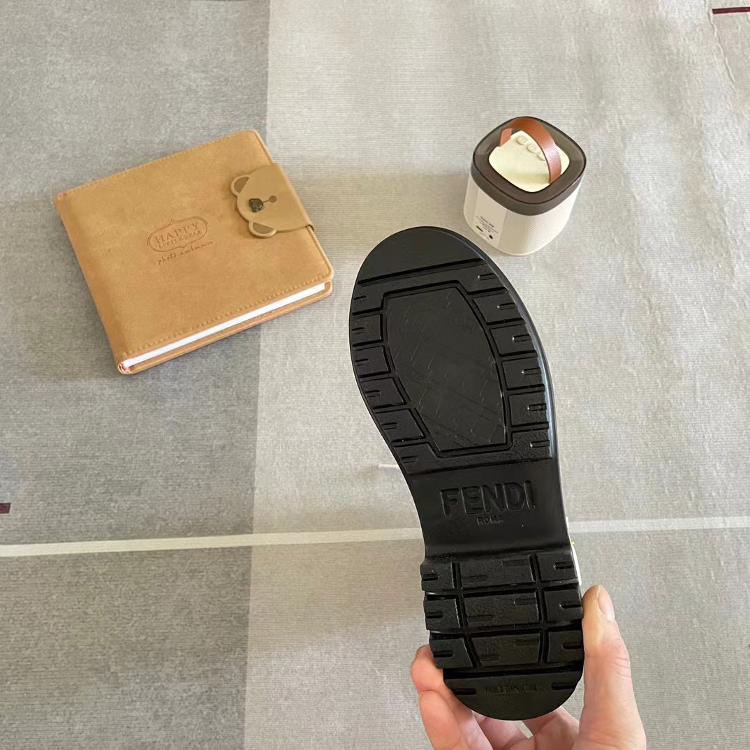 FEND FF レースアップ マーティン ブーツ 【50％割引+送料無料】