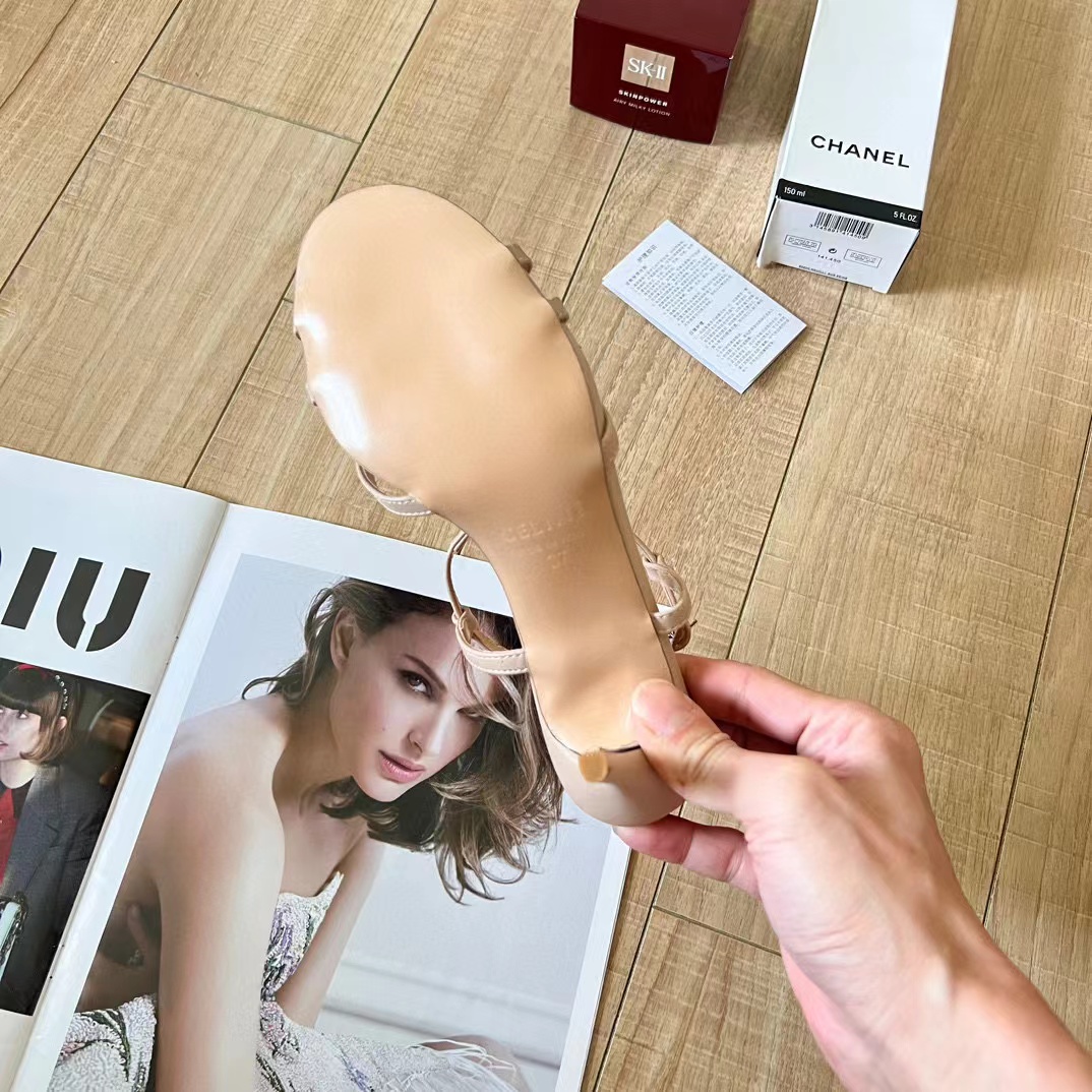 CEL1NE ピンヒール サンダル 【50％割引+送料無料】