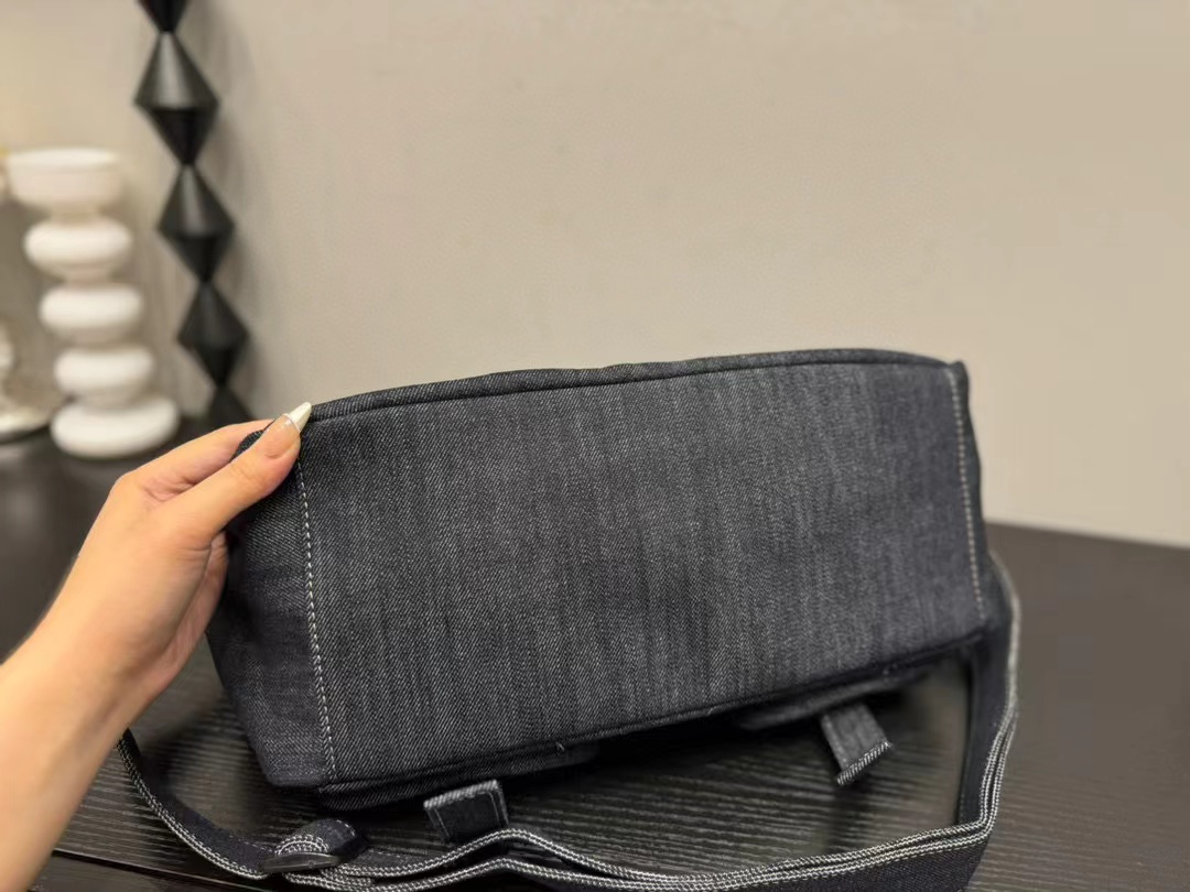 CHANE1 デニムモーターサイクルバッグ【50％割引+送料無料】