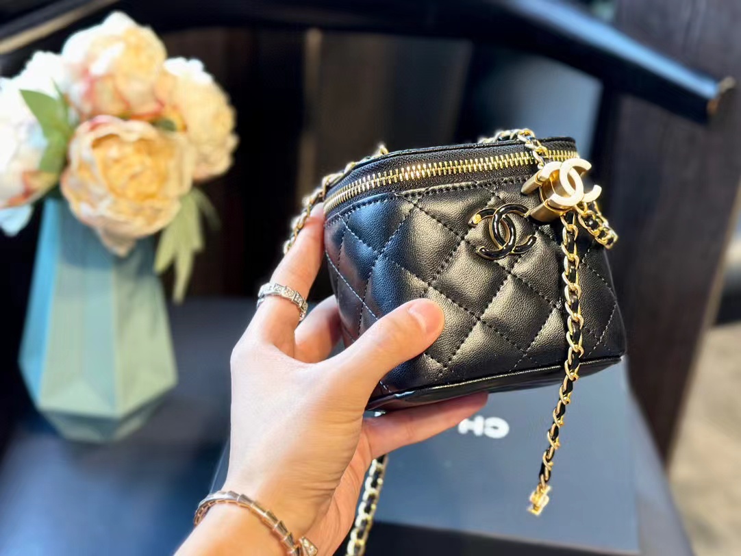 CHANE1 エナメル調節可能なバックルチェーンバッグ【50％割引+送料無料】