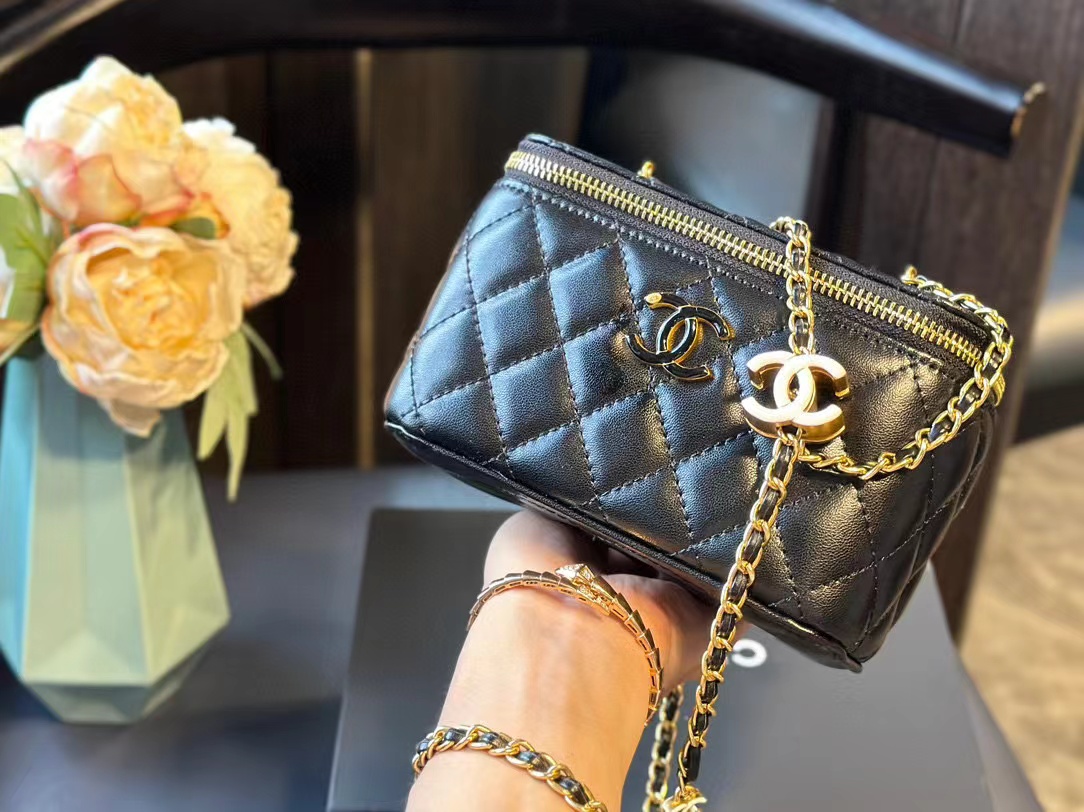 CHANE1 エナメル調節可能なバックルチェーンバッグ【50％割引+送料無料】