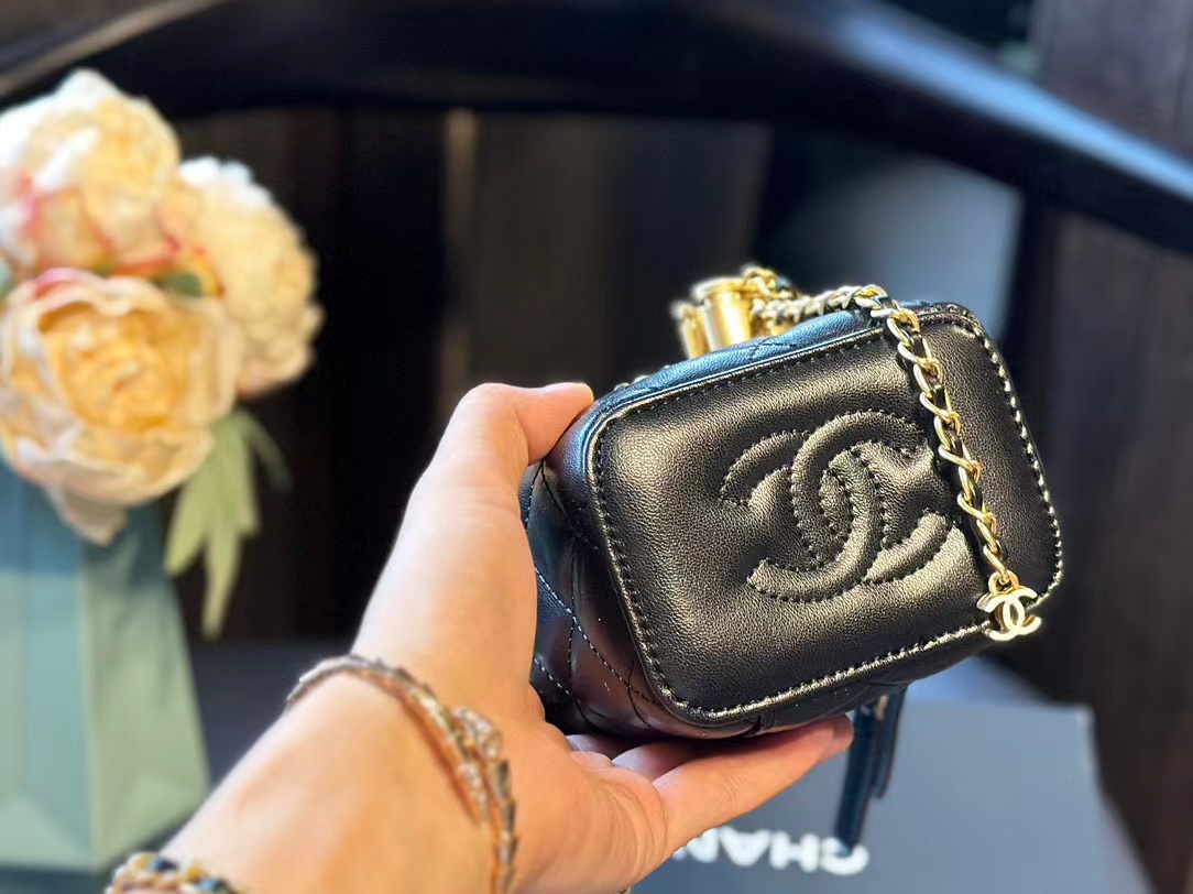 CHANE1 エナメル調節可能なバックルチェーンバッグ【50％割引+送料無料】