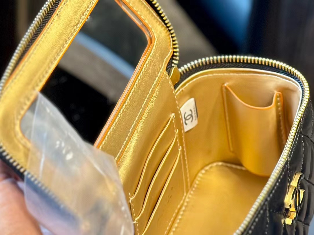 CHANE1 エナメル調節可能なバックルチェーンバッグ【50％割引+送料無料】