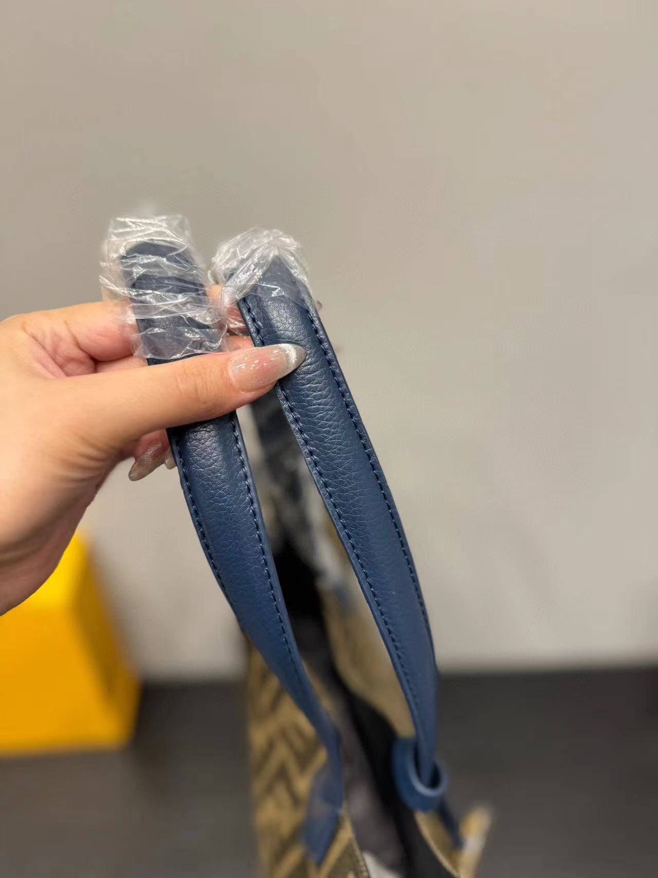 FEND1 FF ショッピングバッグ【50％割引+送料無料】