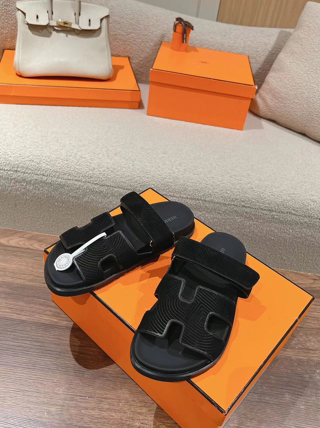 HERME5 高品質革製のスリッパ【50％割引+送料無料】