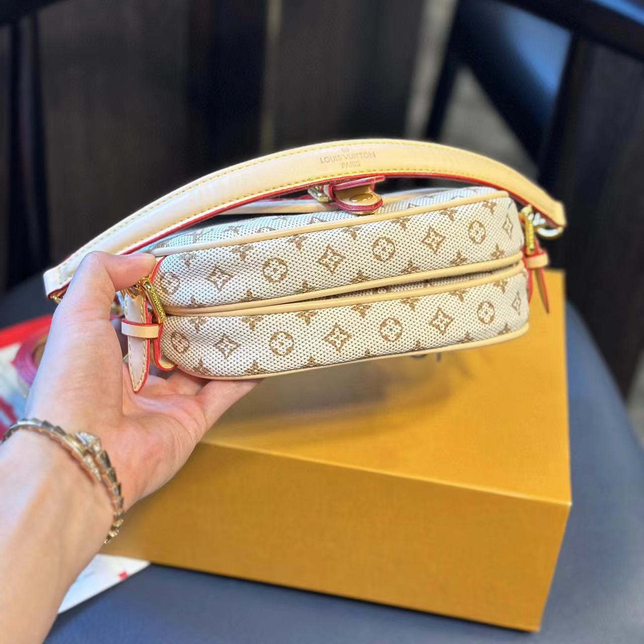 LV dauphine チェーンショルダークロスボディバッグ【50％割引+送料無料】