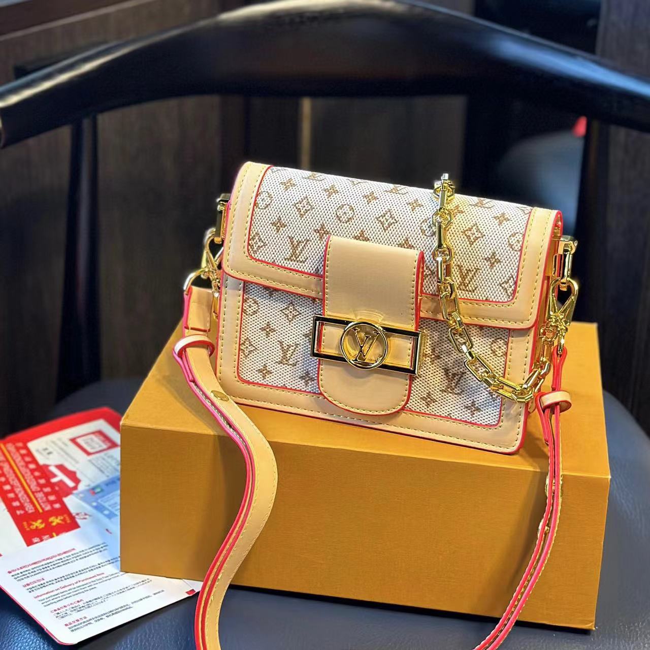 LV dauphine チェーンショルダークロスボディバッグ【50％割引+送料無料】