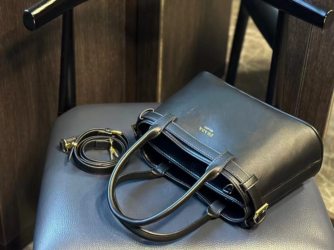 PR4DA シンプル牛革ハンドバッグ【50％割引+送料無料】