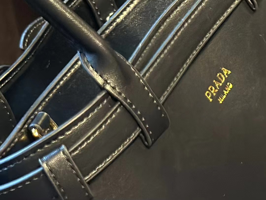 PR4DA シンプル牛革ハンドバッグ【50％割引+送料無料】