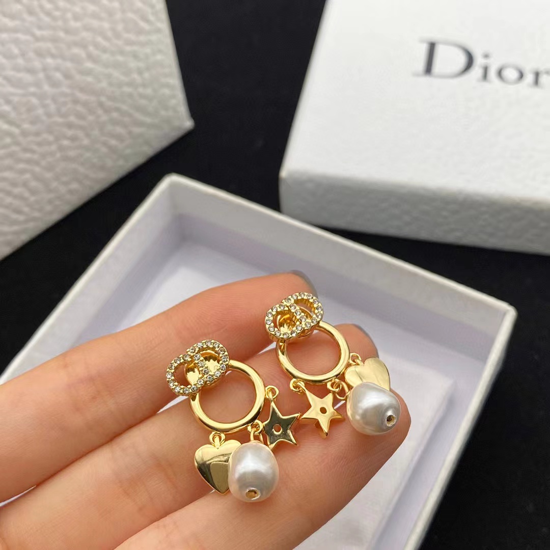 DI0R CD パール スタッド ピアス【50％割引+送料無料】