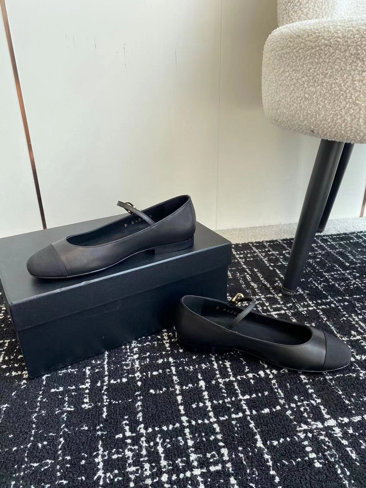 CHANE1 上質なカラーブロックフラットシューズ【50％割引+送料無料】