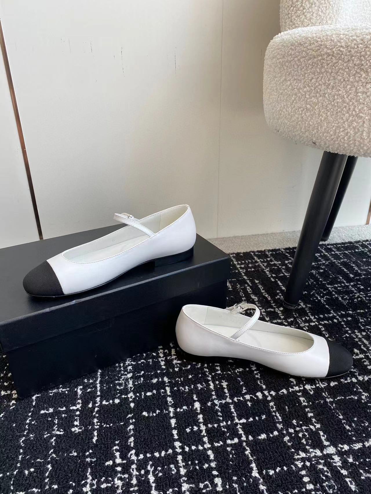 CHANE1 上質なカラーブロックフラットシューズ【50％割引+送料無料】