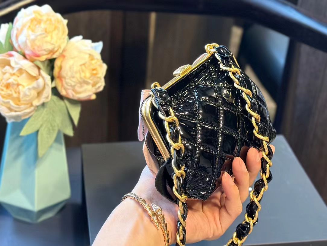 CHANE1 ボウチェーンショルダークロスボディバッグ【 50％割引+送料無料】