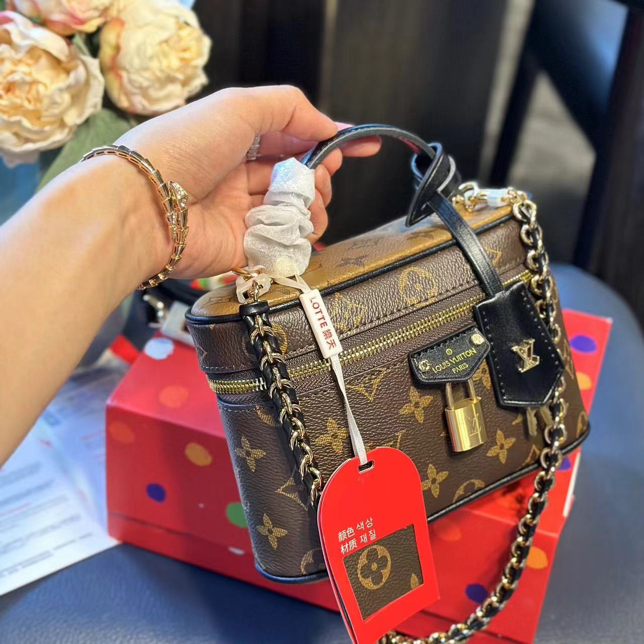 LV vanity コスメケース【 50％割引+送料無料】