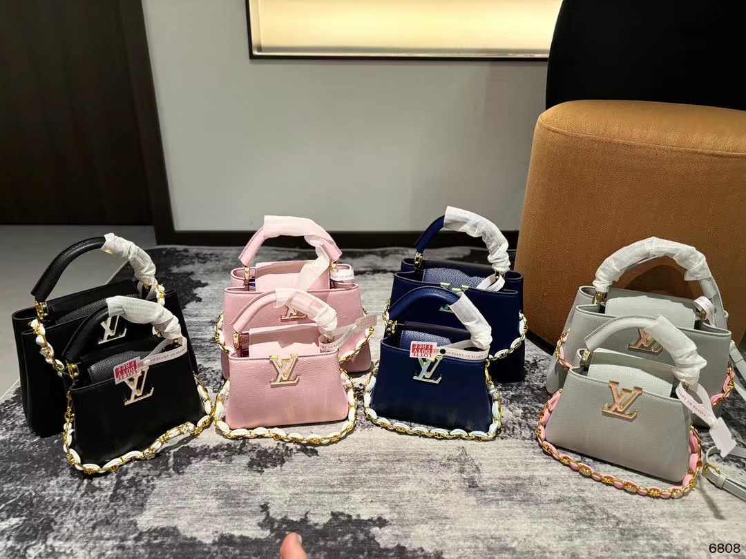 LV  Capucines チェーンハンドバッグ【 50％割引+送料無料】