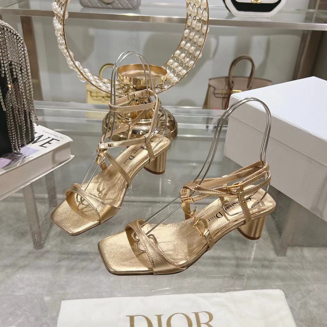 DI0R 高品質 CD バックル ハイヒール サンダル【50％割引+送料無料】