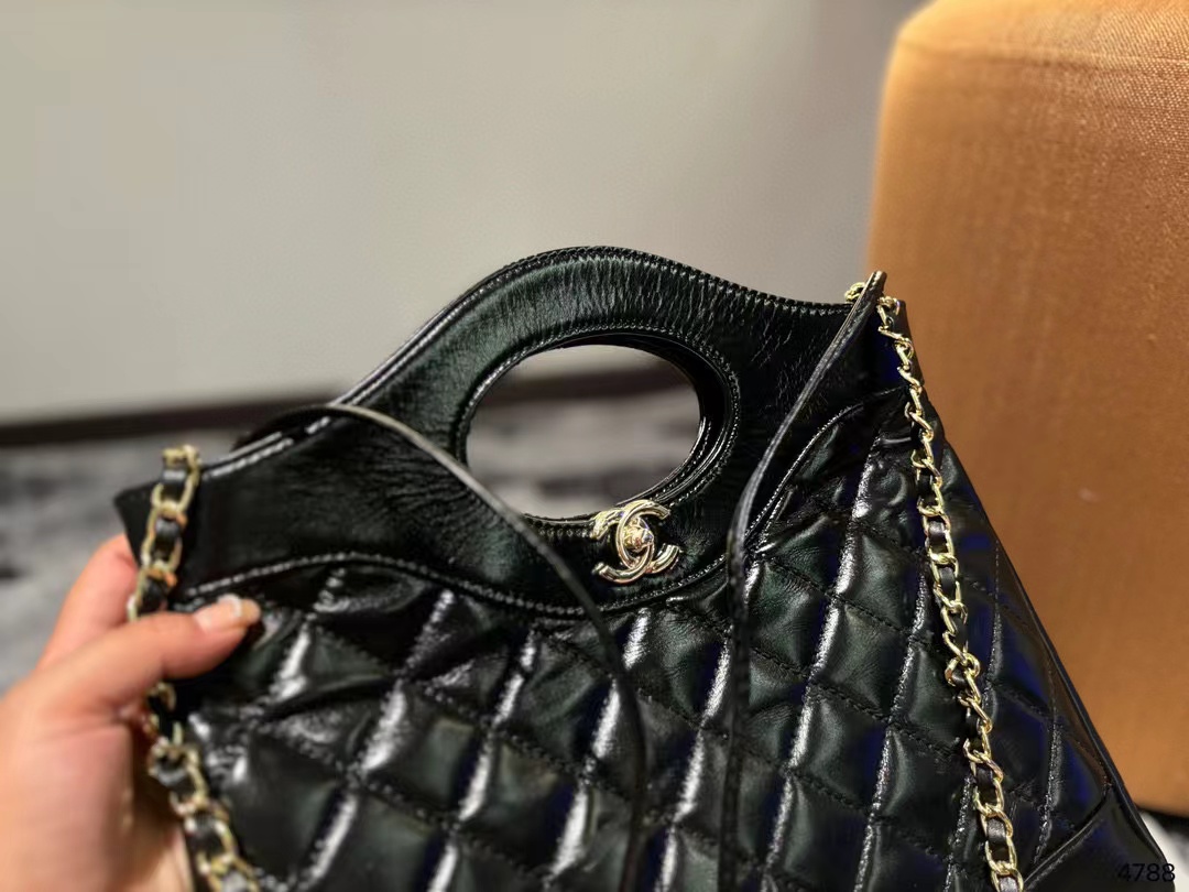 CHANE1 牛革チェーンバッグ【50％割引+送料無料】