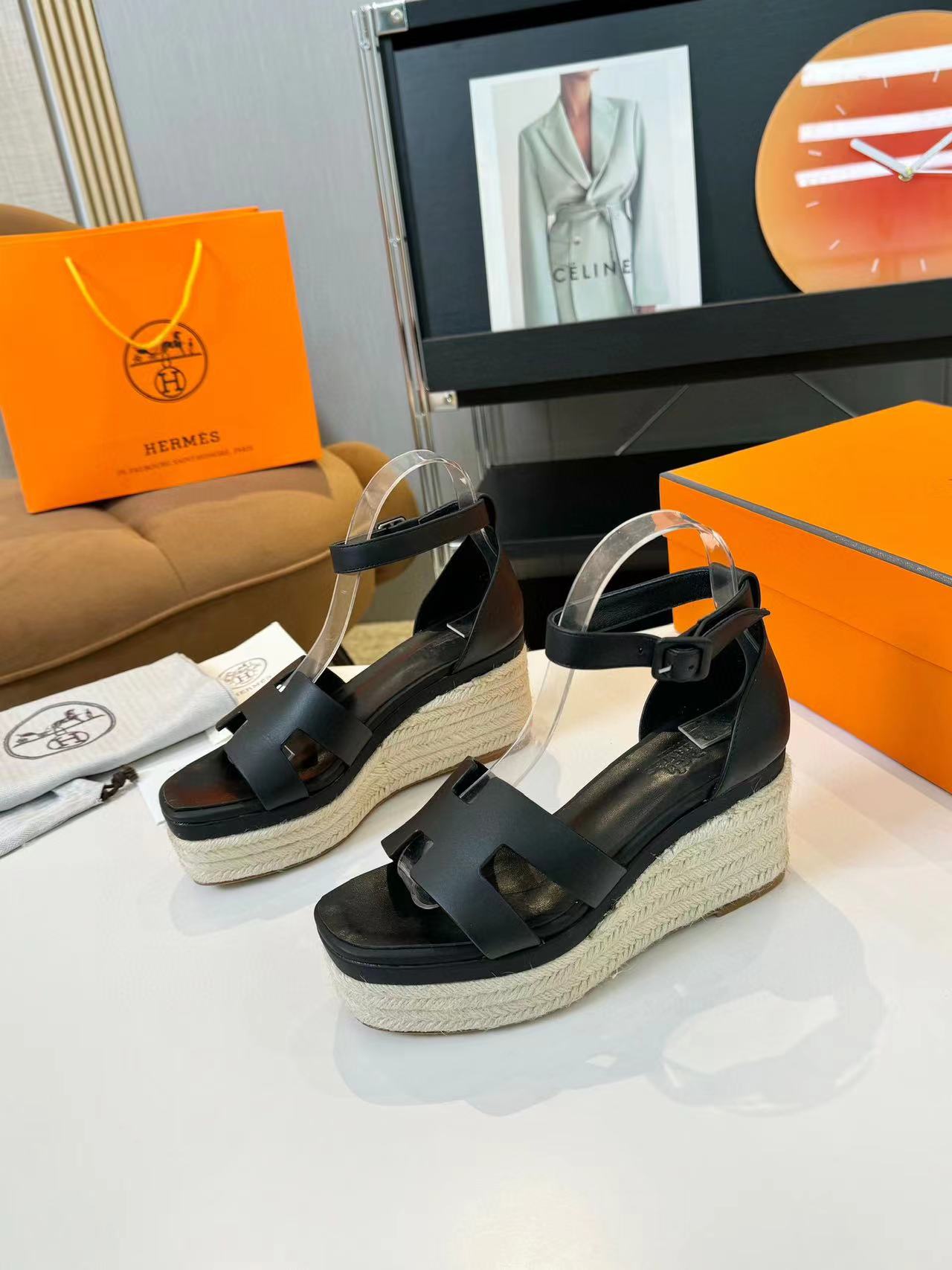 HERME5 上質なクラシックプラットフォームサンダル【50％割引+送料無料】