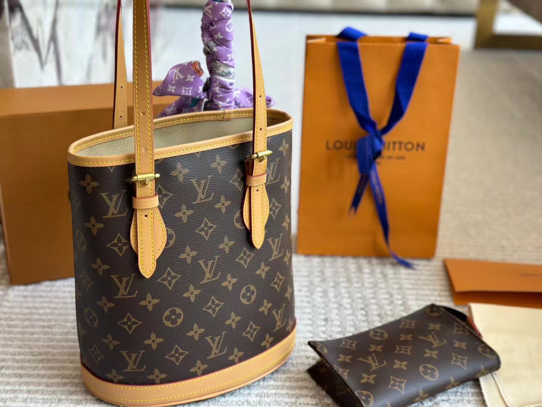 LV老眼バケットバッグ【50％割引+送料無料】