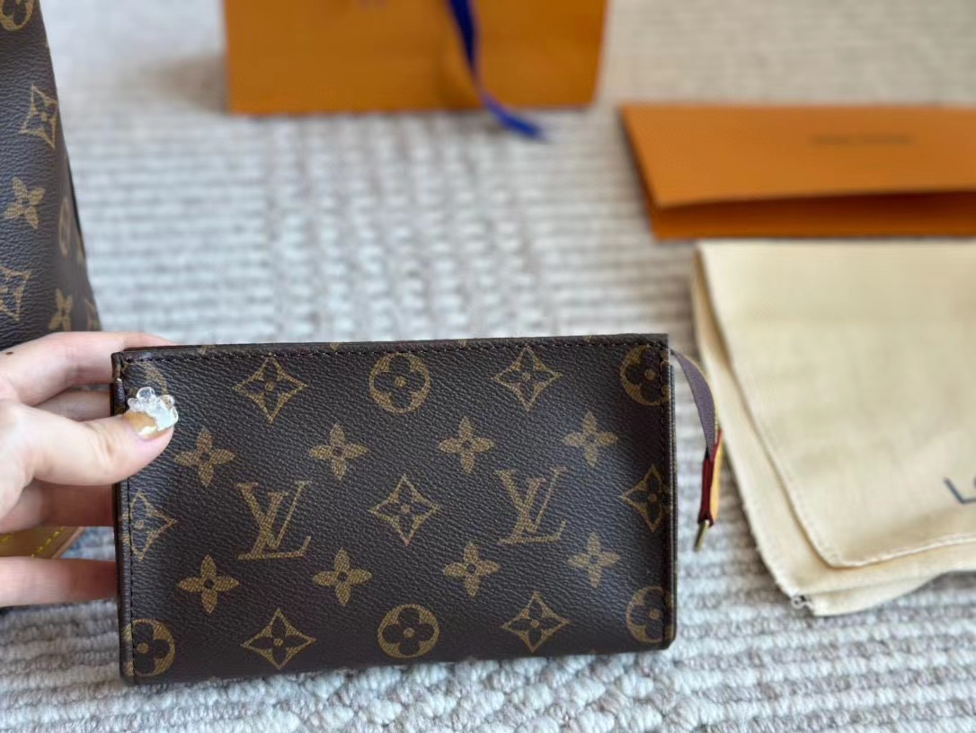 LV老眼バケットバッグ【50％割引+送料無料】