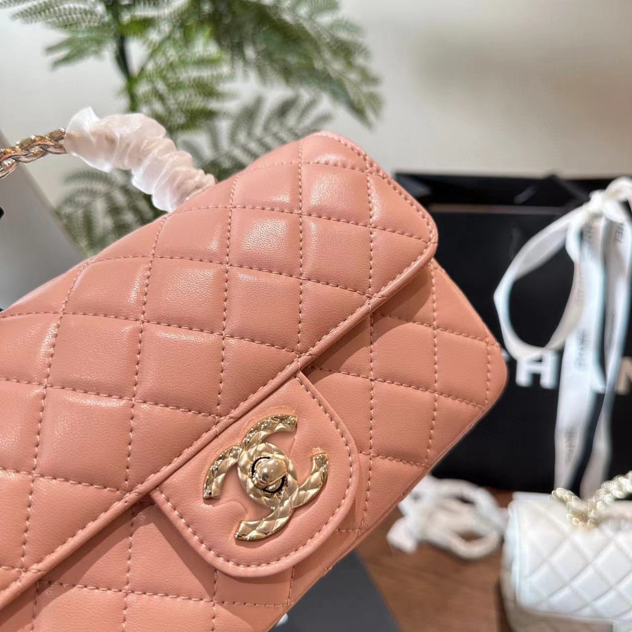 CHANE ダイヤモンド チェーン ハンドバッグ【50％割引+送料無料】