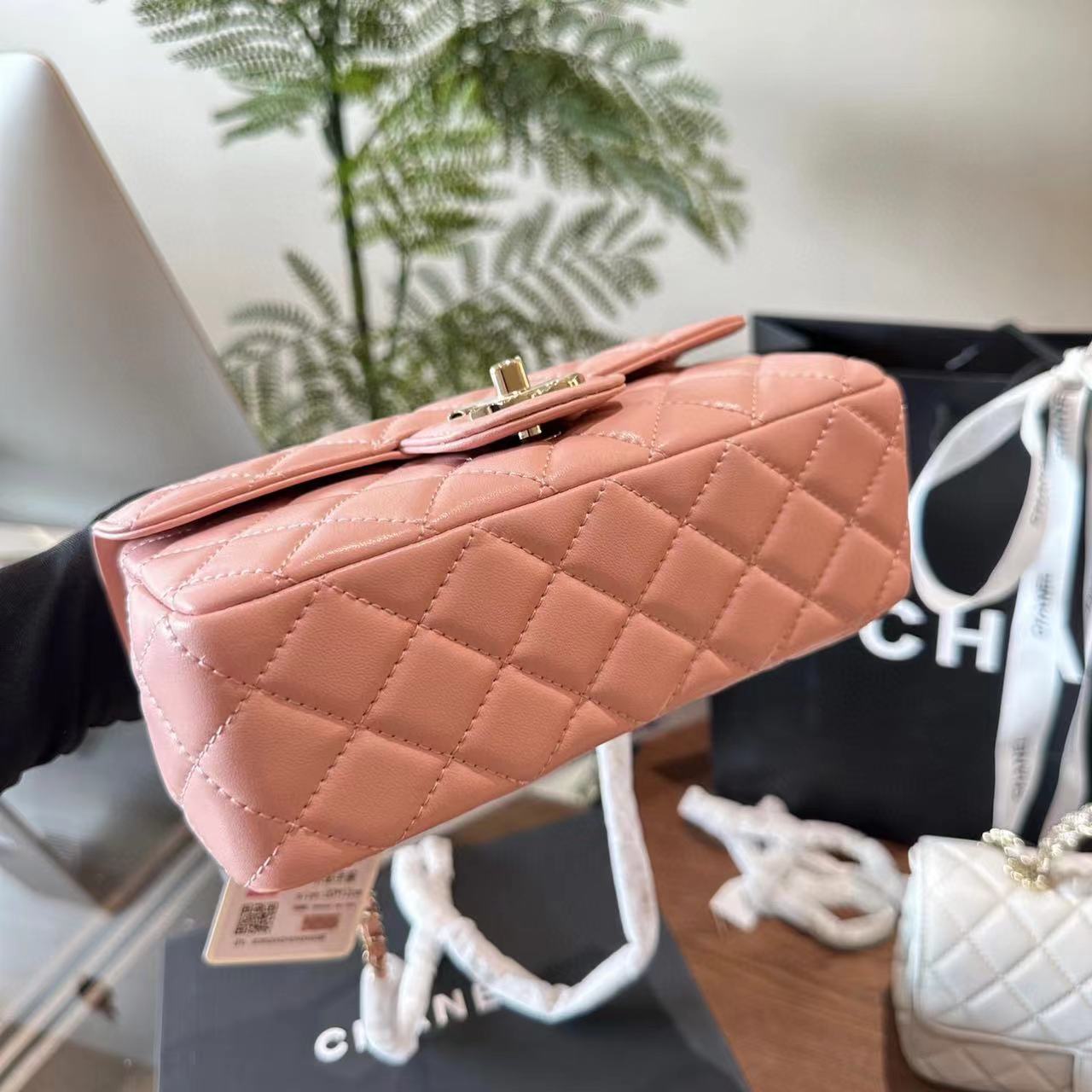 CHANE ダイヤモンド チェーン ハンドバッグ【50％割引+送料無料】