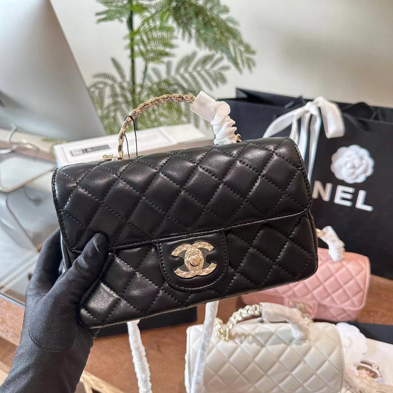 CHANE ダイヤモンド チェーン ハンドバッグ【50％割引+送料無料】