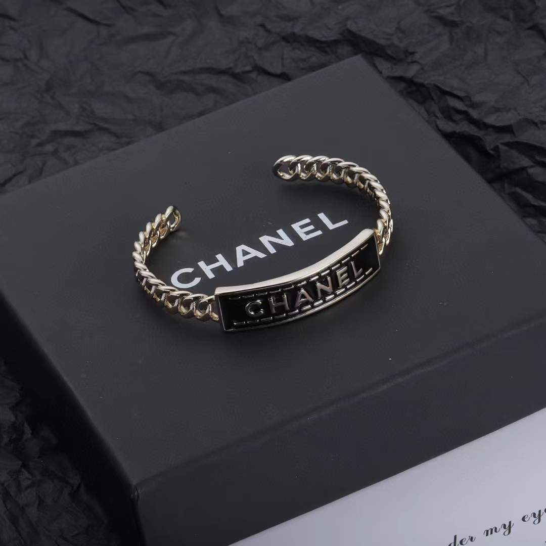 CHANE1 シンプルレターブレスレット【50％割引+送料無料】