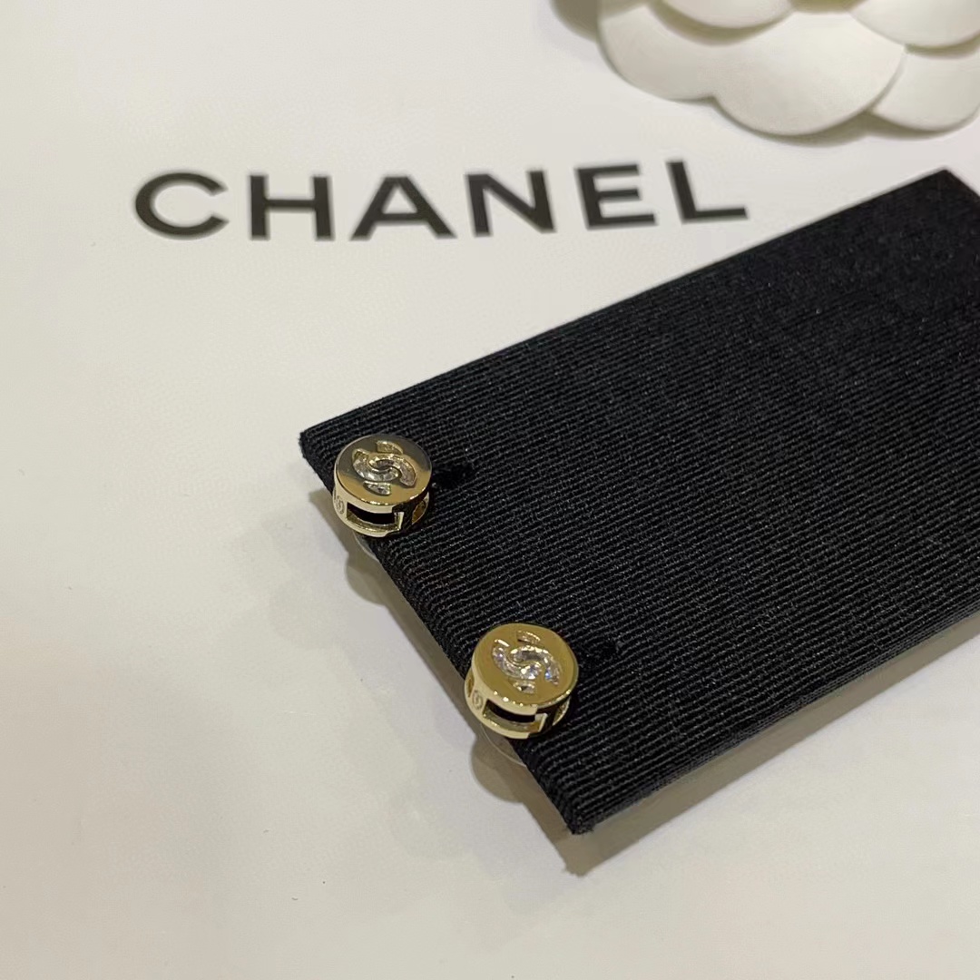 CHANE1 ダブルC ラウンドピアス【50％割引+送料無料】