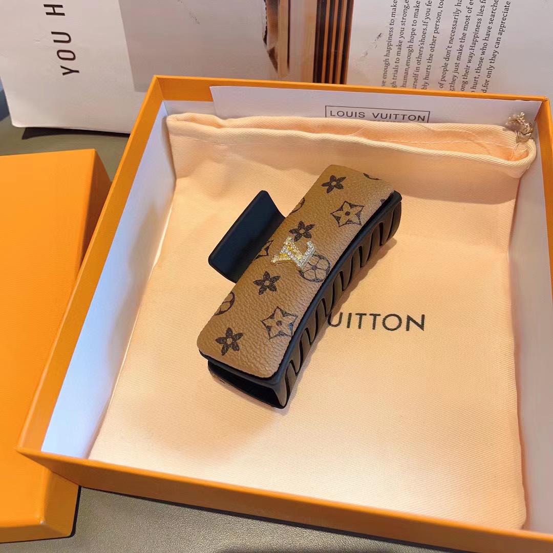 LV老眼用ヘアクリップ【50％割引+送料無料】