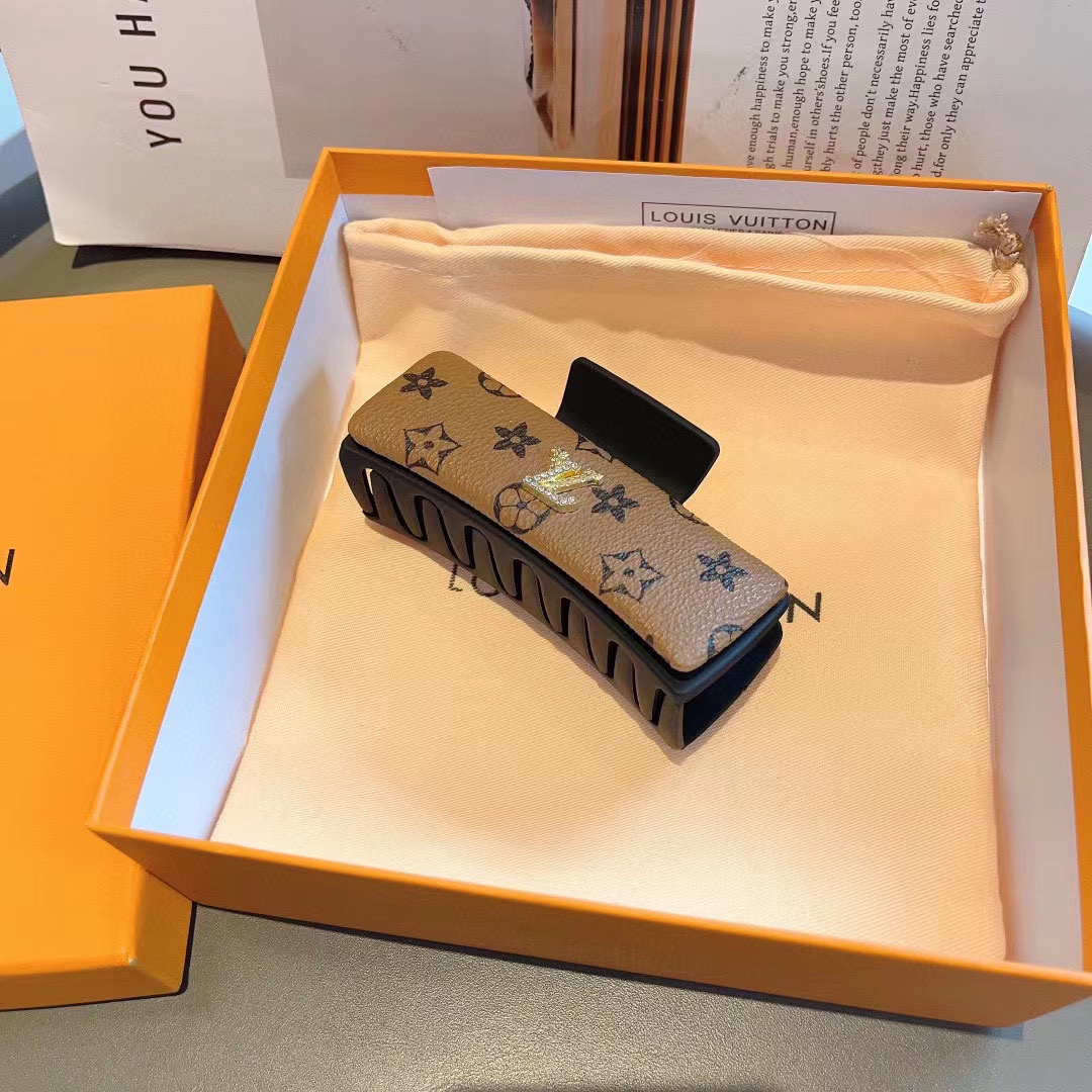 LV老眼用ヘアクリップ【50％割引+送料無料】