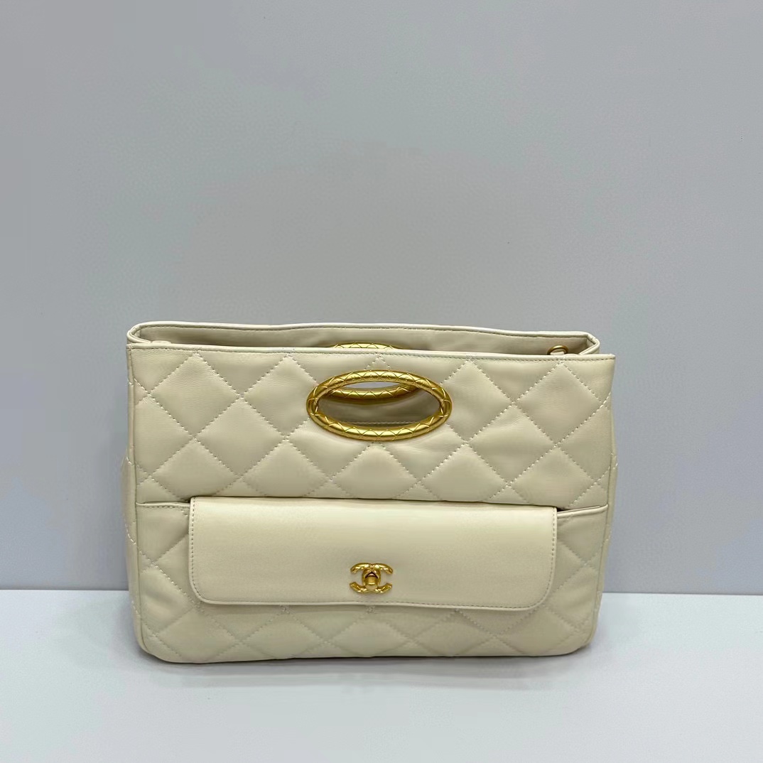 CHANE1 チェーンハンドバッグ【50％割引+送料無料】