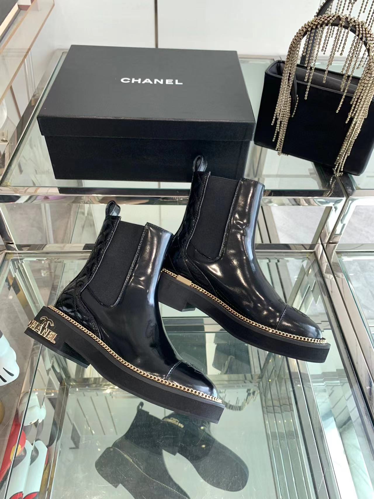 CHANE1 高品質ダブルCチェーンブーツ【50％割引+送料無料】