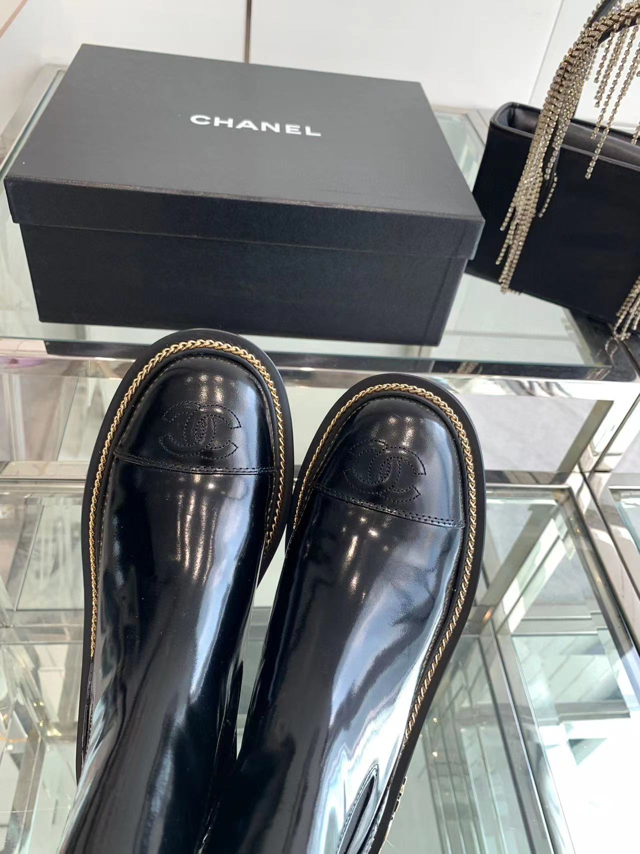 CHANE1 高品質ダブルCチェーンブーツ【50％割引+送料無料】