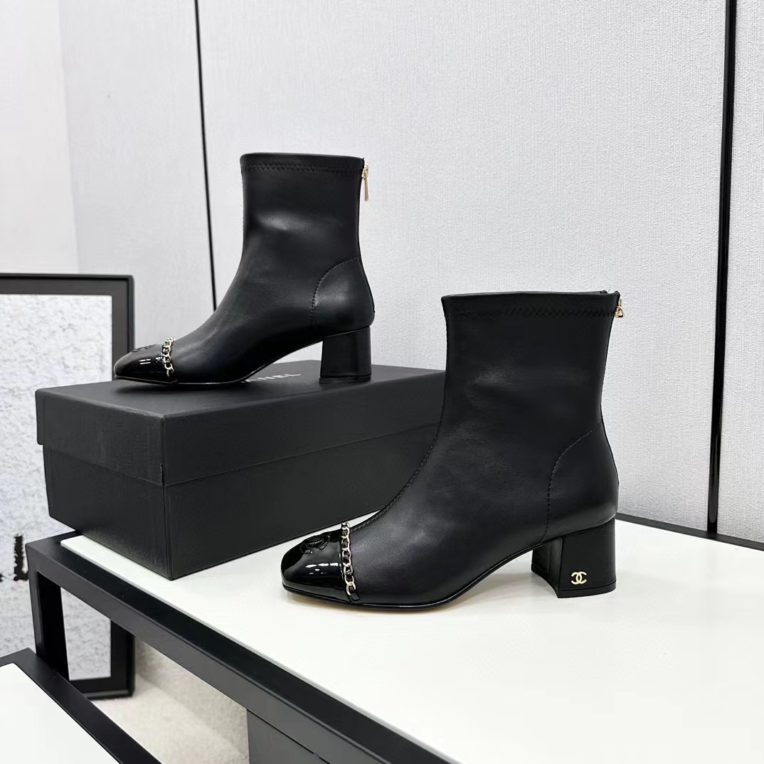 CHANE1 高品質 スクエアトゥ 太ヒール チェーンショートブーツ【50％割引+送料無料】