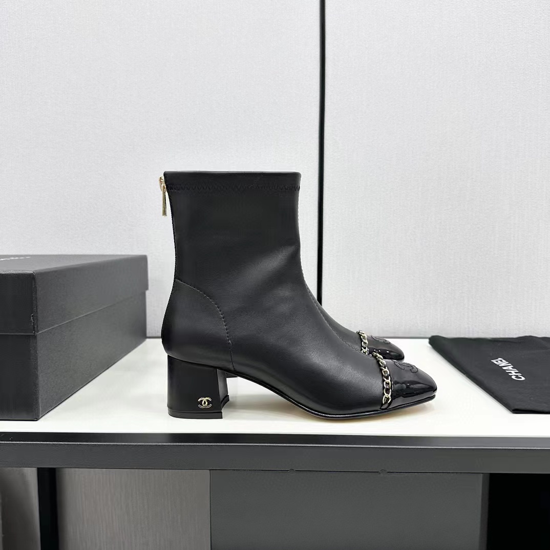 CHANE1 高品質 スクエアトゥ 太ヒール チェーンショートブーツ【50％割引+送料無料】