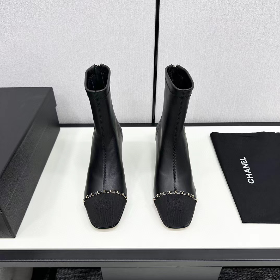 CHANE1 高品質 スクエアトゥ 太ヒール チェーンショートブーツ【50％割引+送料無料】