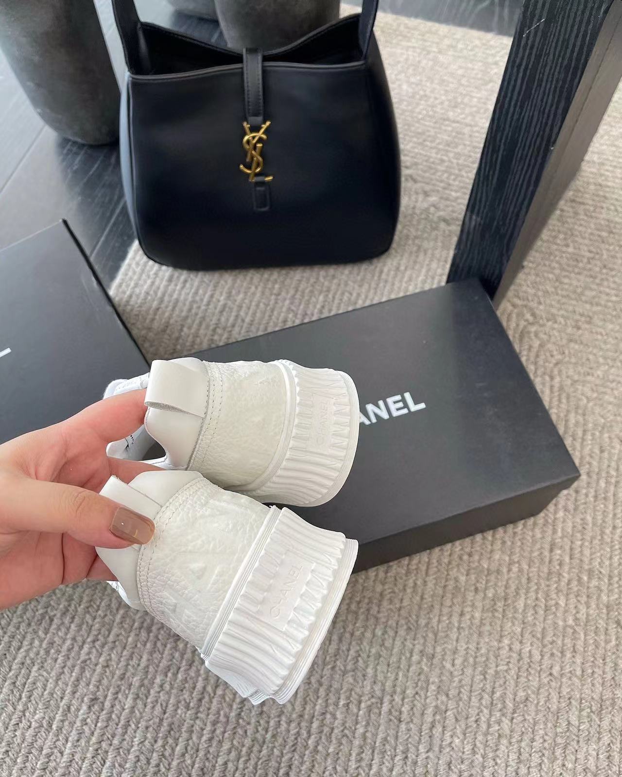 CHANE1 高品質レースアップパンダカジュアルシューズ【50％割引+送料無料】