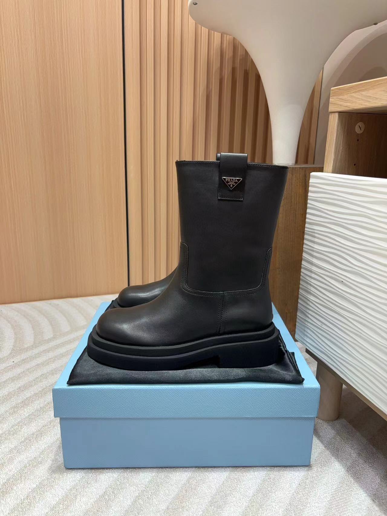 PR4DA 高級三角ロゴシンプルショートブーツ【50％割引+送料無料】