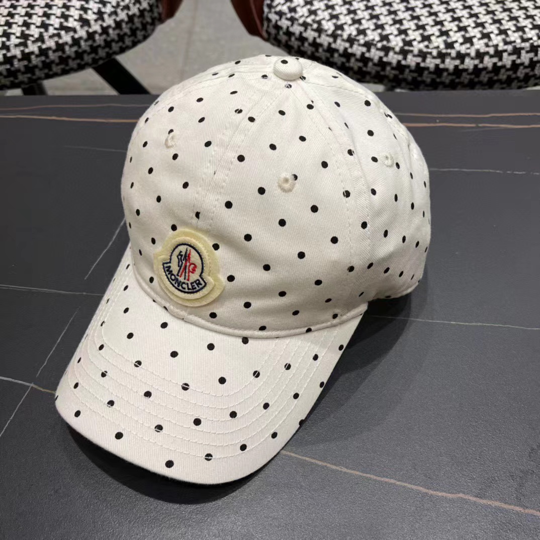 MONCLER 水玉模様のベースボールキャップ【50％割引+送料無料】