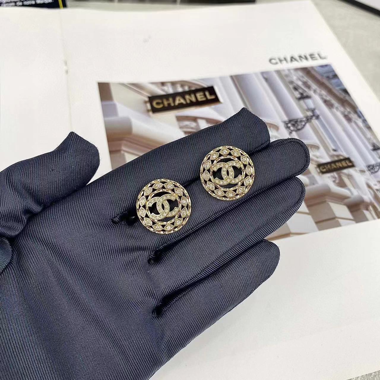 CHANE1 中空ダブル C ラウンド スタッド ピアス【50％割引+送料無料】