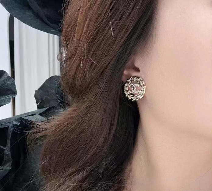 CHANE1 中空ダブル C ラウンド スタッド ピアス【50％割引+送料無料】