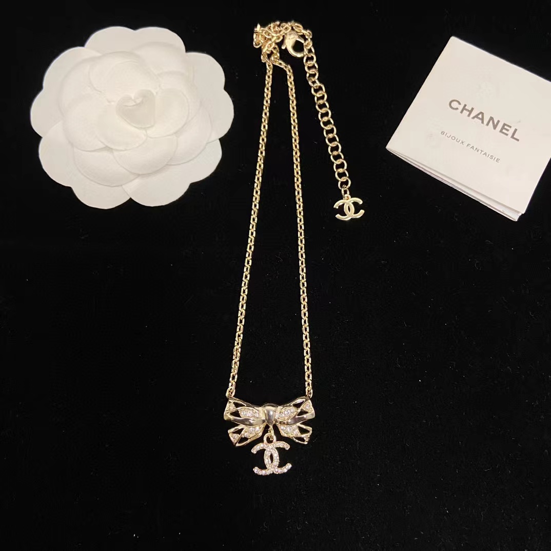 CHANE1 ボウ ダブル C ダイヤモンド ネックレス【50％割引+送料無料】