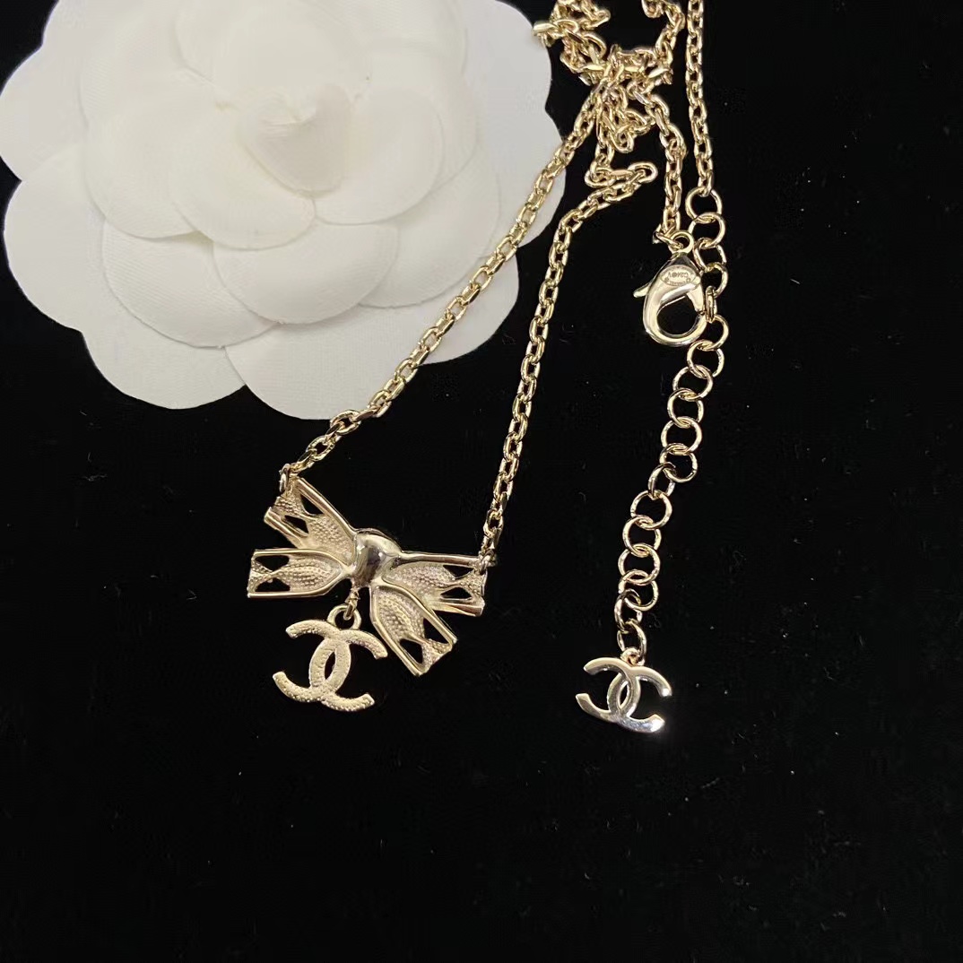 CHANE1 ボウ ダブル C ダイヤモンド ネックレス【50％割引+送料無料】