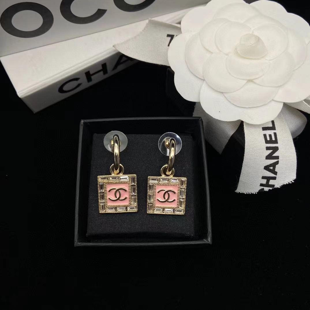 CHANE1 スクエア ダブルC ピアス【50％割引+送料無料】