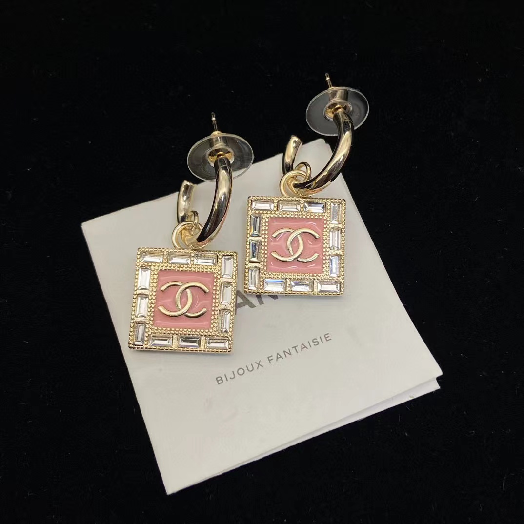 CHANE1 スクエア ダブルC ピアス【50％割引+送料無料】